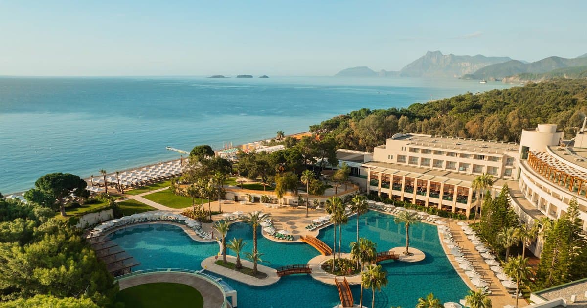 Два Rixos на начало ноября: Белек у парка развлечений или Кемер под горами
